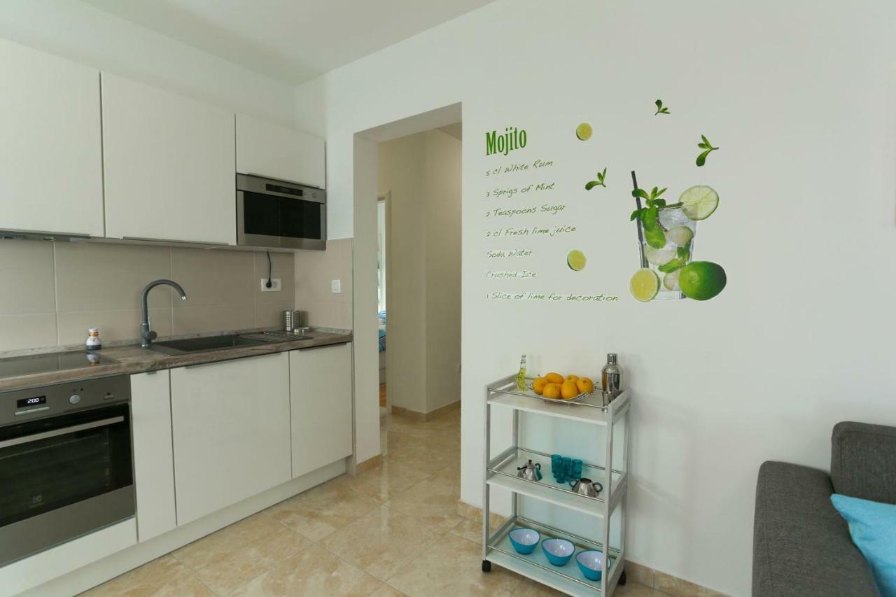 Amazing Luxury 4Star Apartment Laura Supetar Exterior photo