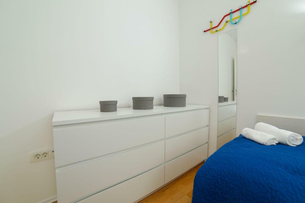 Amazing Luxury 4Star Apartment Laura Supetar Exterior photo